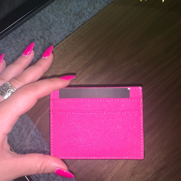 Karl Lagerfeld Card Holder NEW WITH TAGS💞 - Picture 2 of 5